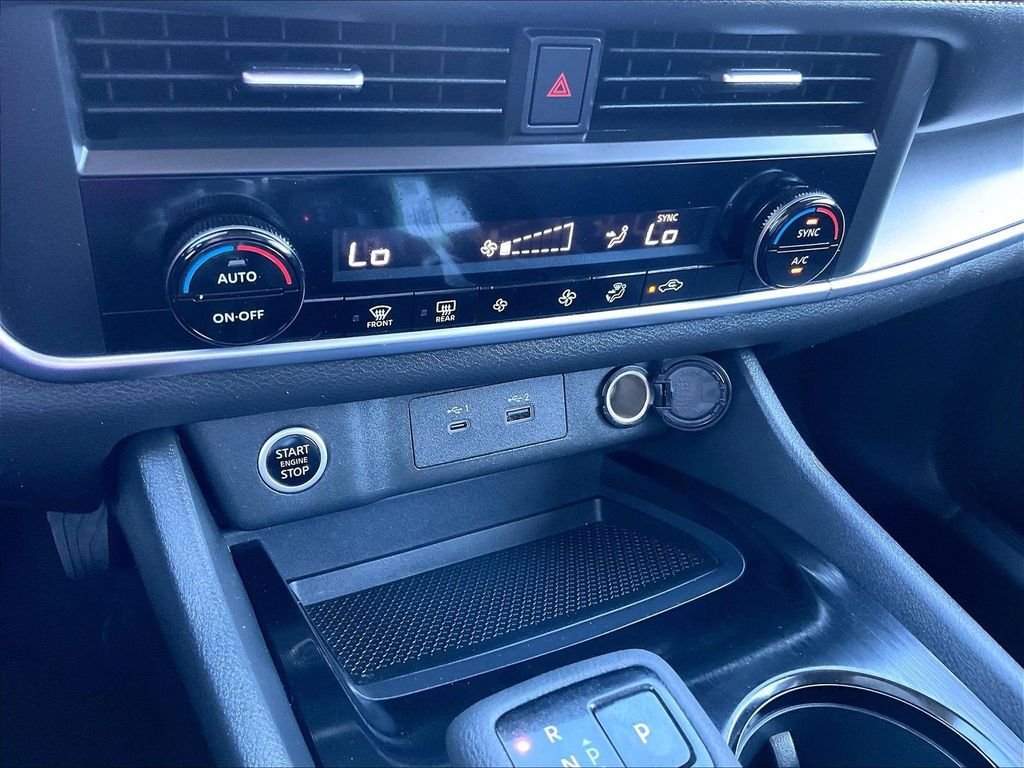 Certified 2023 Nissan Rogue SV AWD/4WD image 25