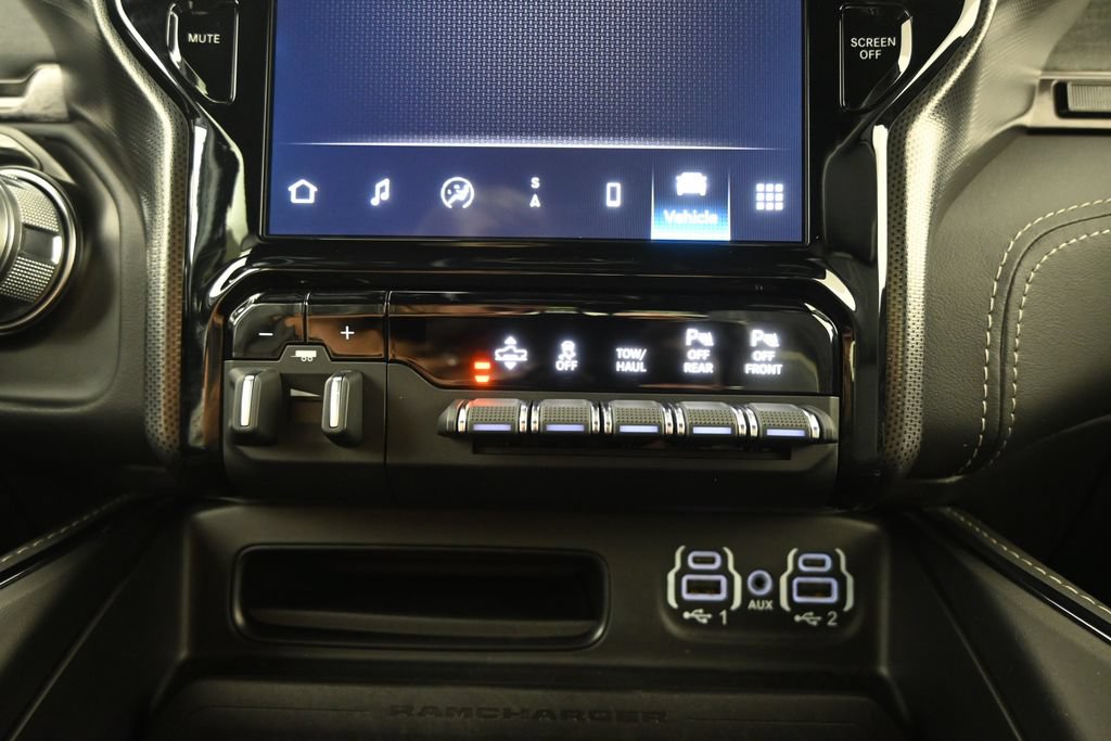 Used 2024 RAM 1500 Limited AWD/4WD image 30