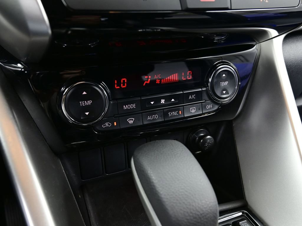 Used 2024 Mitsubishi Eclipse Cross SE image 11