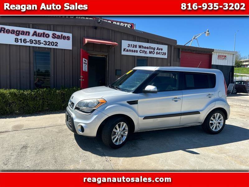 Used 2012 Kia Soul + image 1