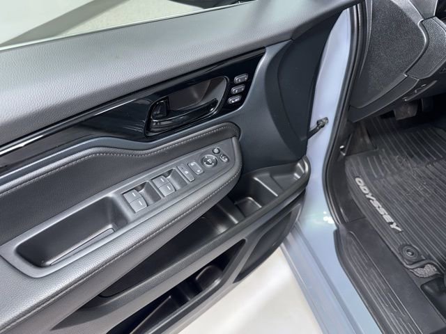 Used 2023 Honda Odyssey Elite image 15
