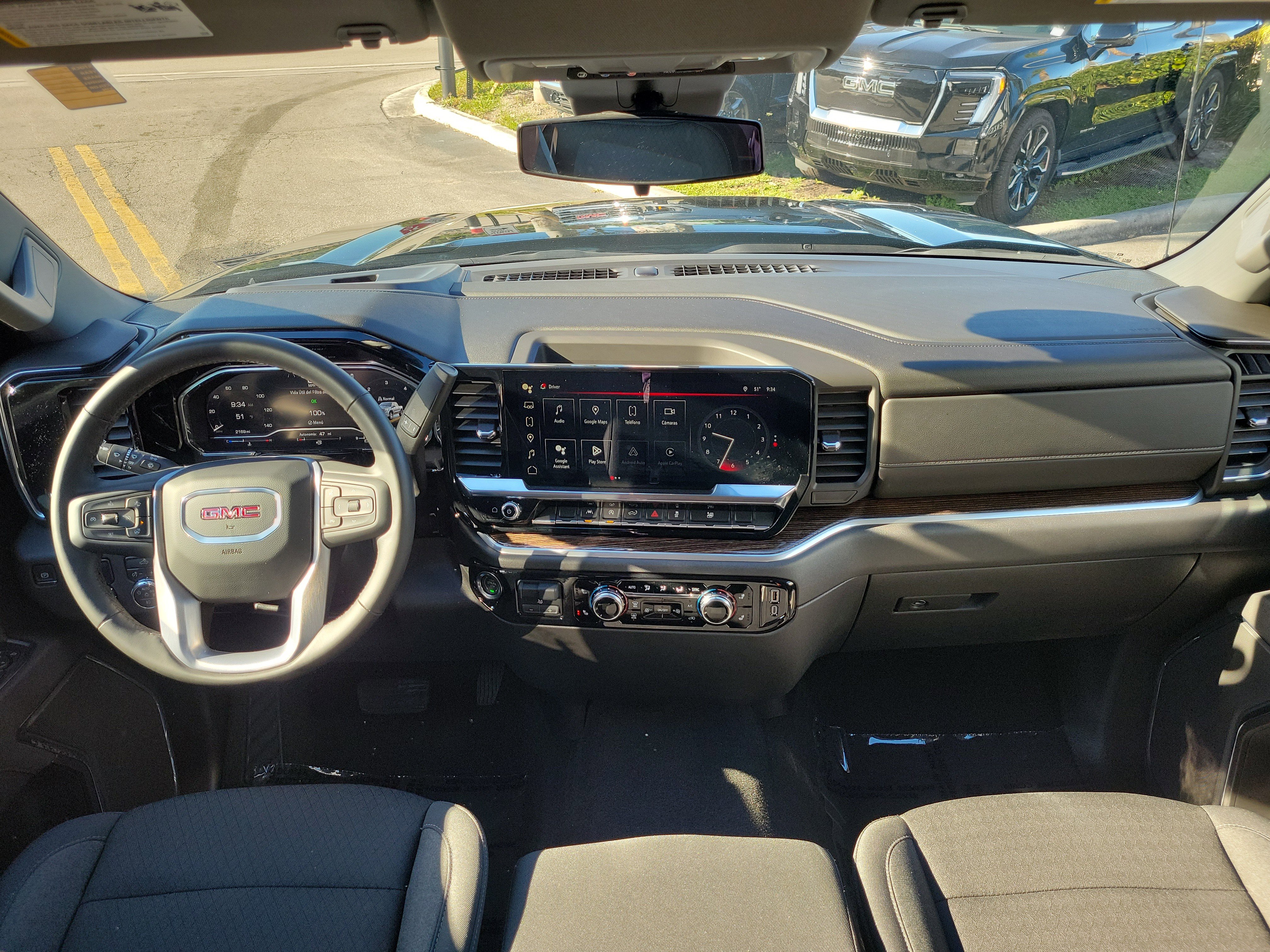 Used 2025 GMC Sierra 1500 Elevation w/ LPO, Elevation Black Package image 16