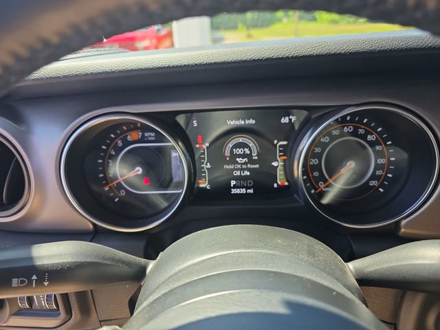 Used 2021 Jeep Wrangler Sport AWD/4WD image 13