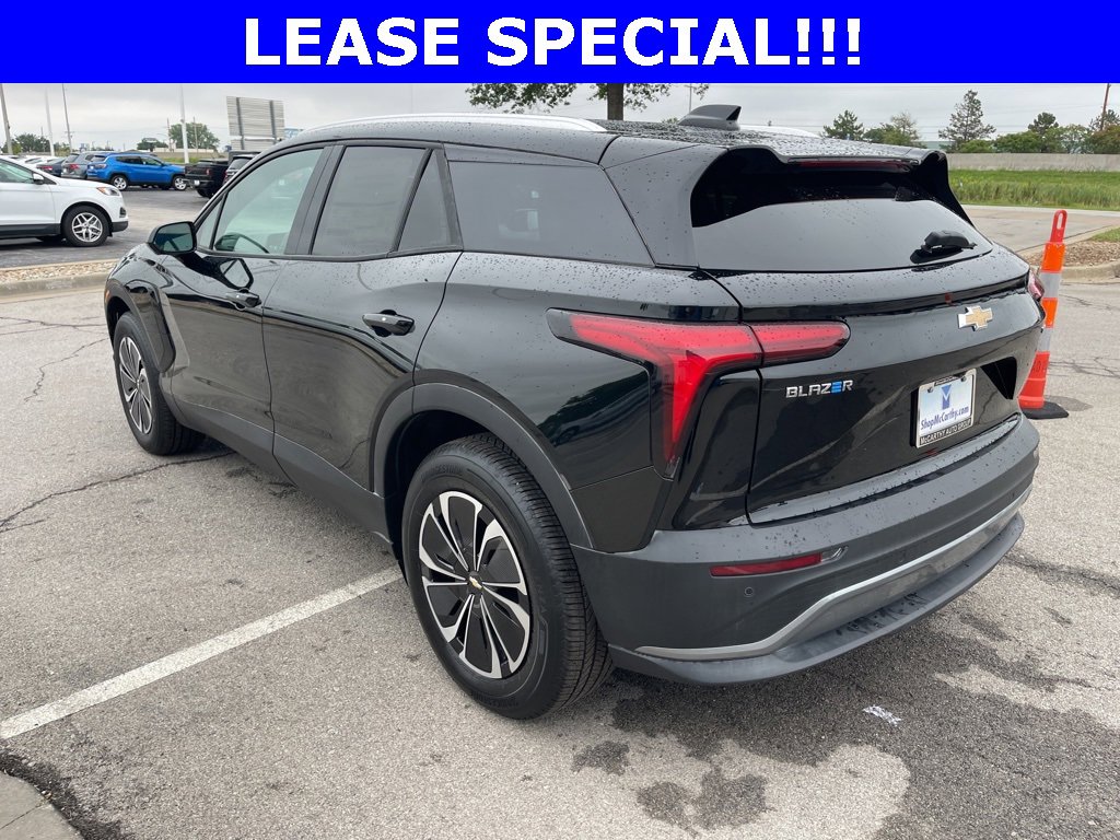 New 2024 Chevrolet Blazer EV LT image 6