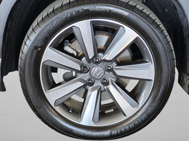Used 2025 Honda Pilot Touring image 26