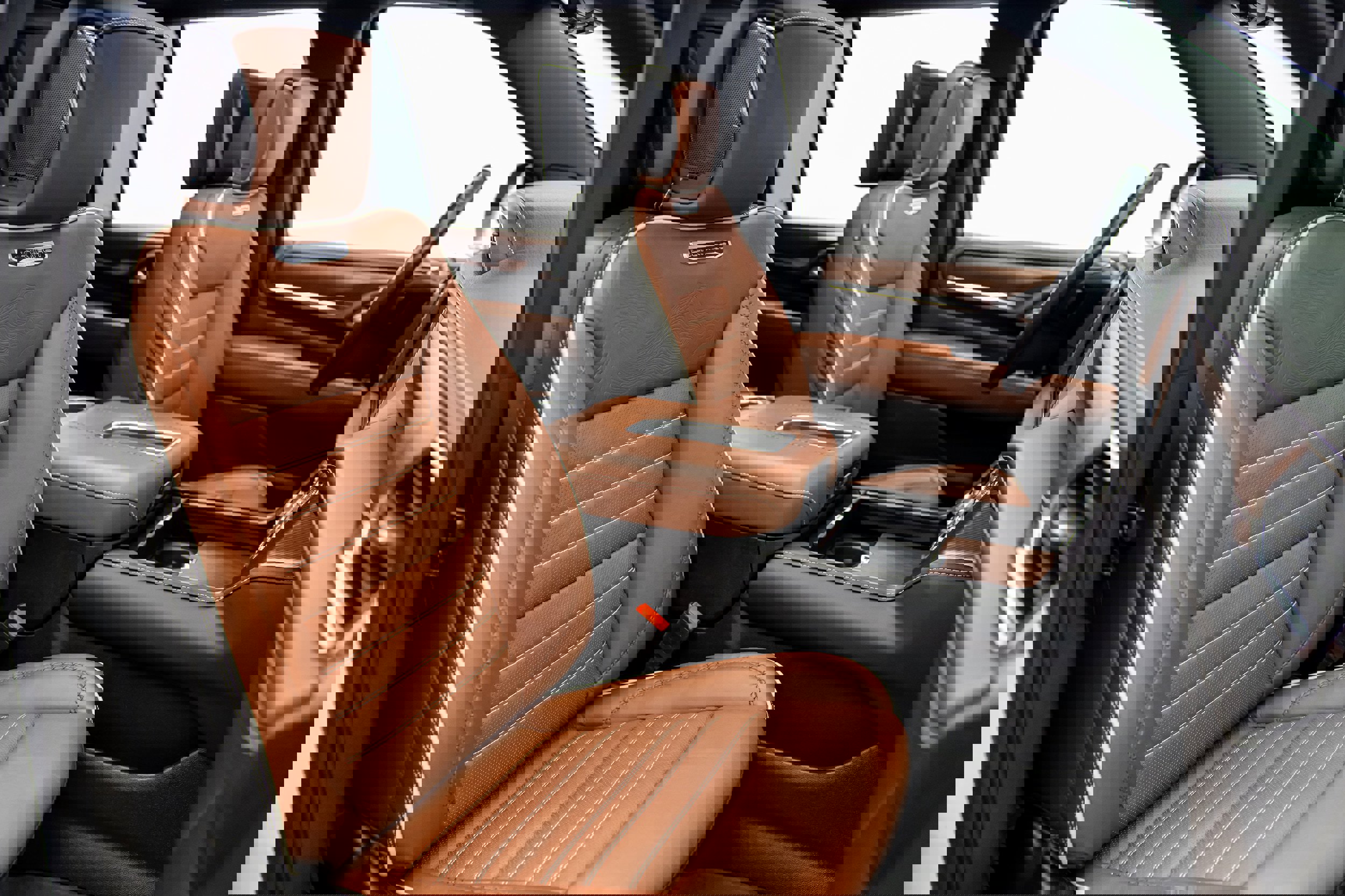 Used 2023 GMC Yukon XL Denali Ultimate image 31