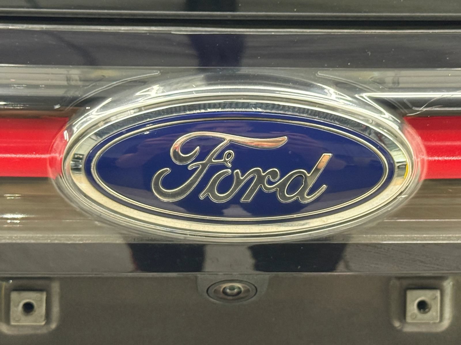 Used 2016 Ford Edge SE FWD image 13