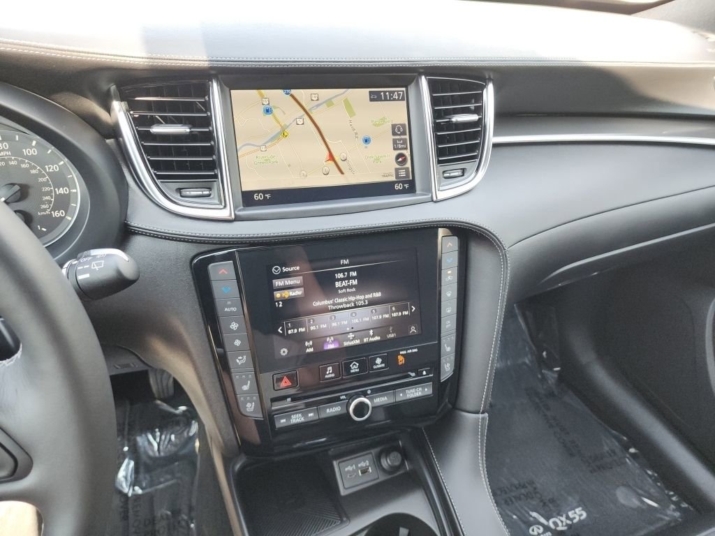 New 2025 INFINITI QX55 Essential image 37