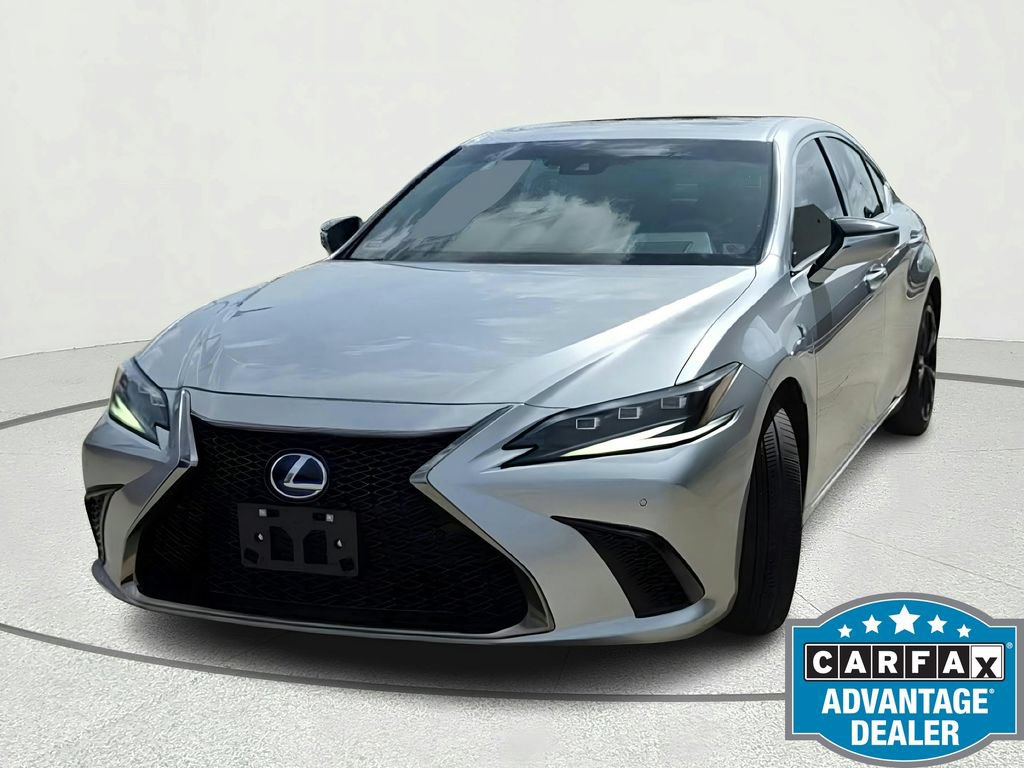 Used 2022 Lexus ES 300h F Sport FWD image 11