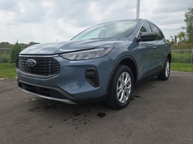 Certified 2023 Ford Escape Active AWD/4WD video 2