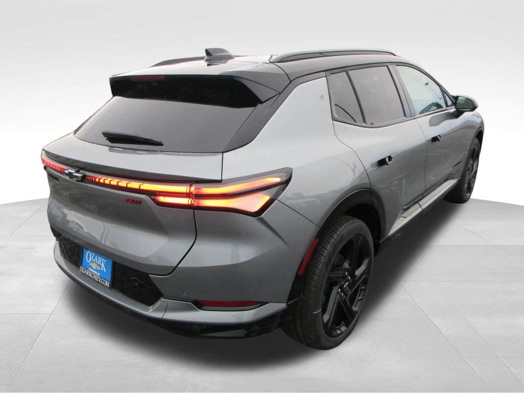 New 2026 Chevrolet Equinox EV RS image 5