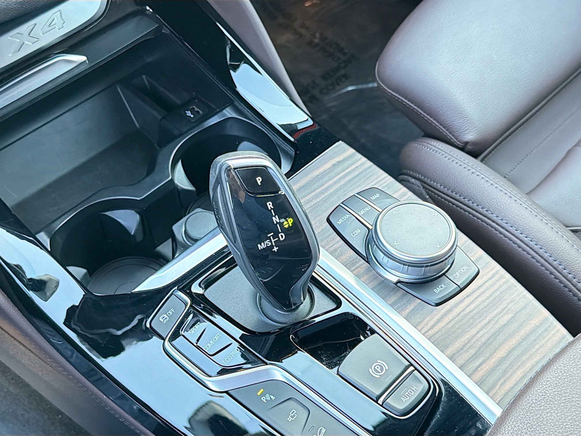 Used 2020 BMW X4 xDrive30i w/ M Sport Package 2 image 28