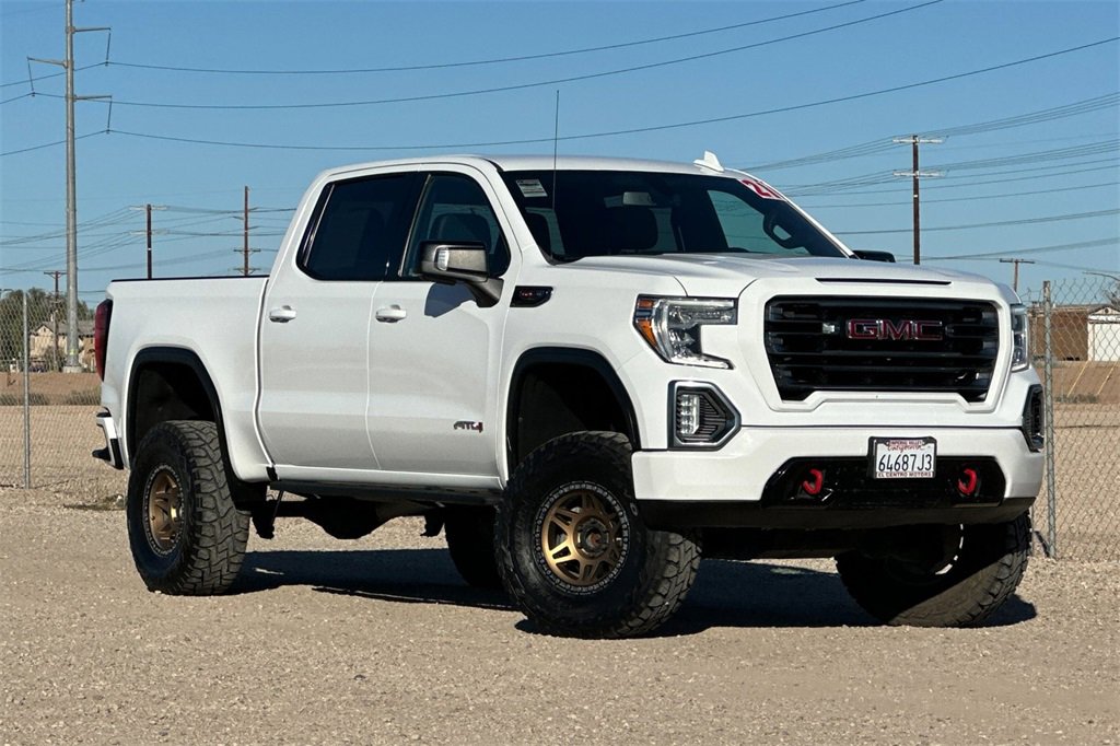 Used 2021 GMC Sierra 1500 AT4 image 2