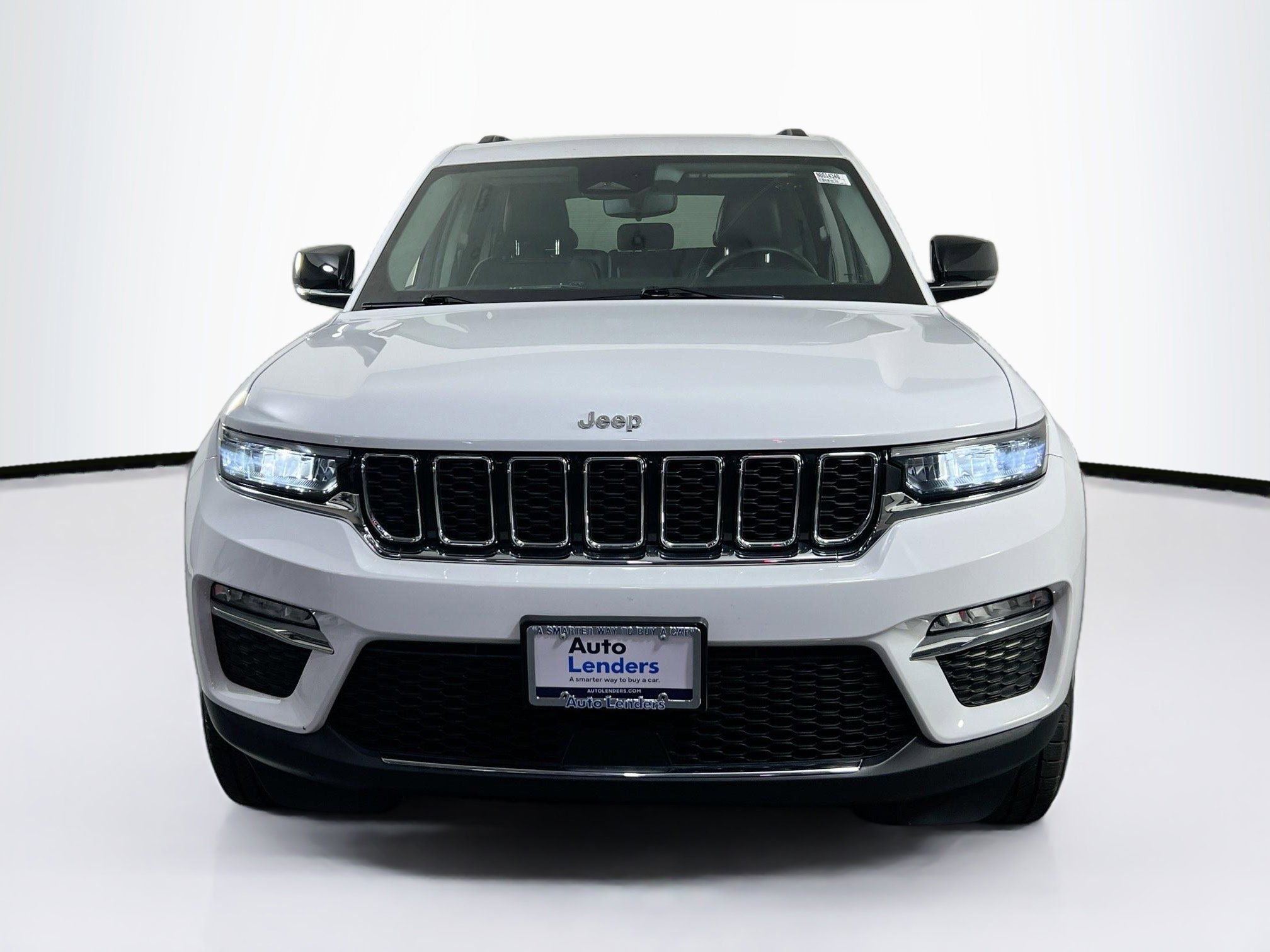 Used 2022 Jeep Grand Cherokee Limited image 2