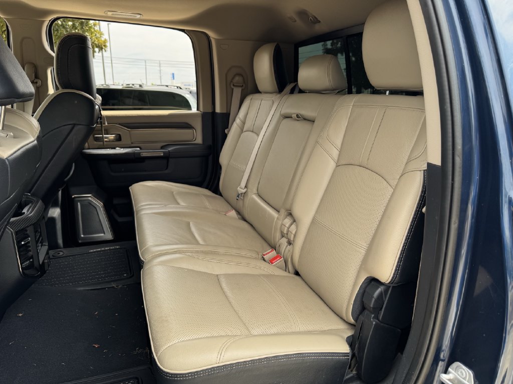 Used 2022 RAM 3500 Limited AWD/4WD image 29