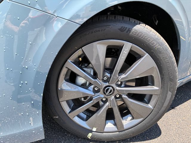 New 2026 Nissan Sentra SL w/ Floor Mat Package FWD image 10