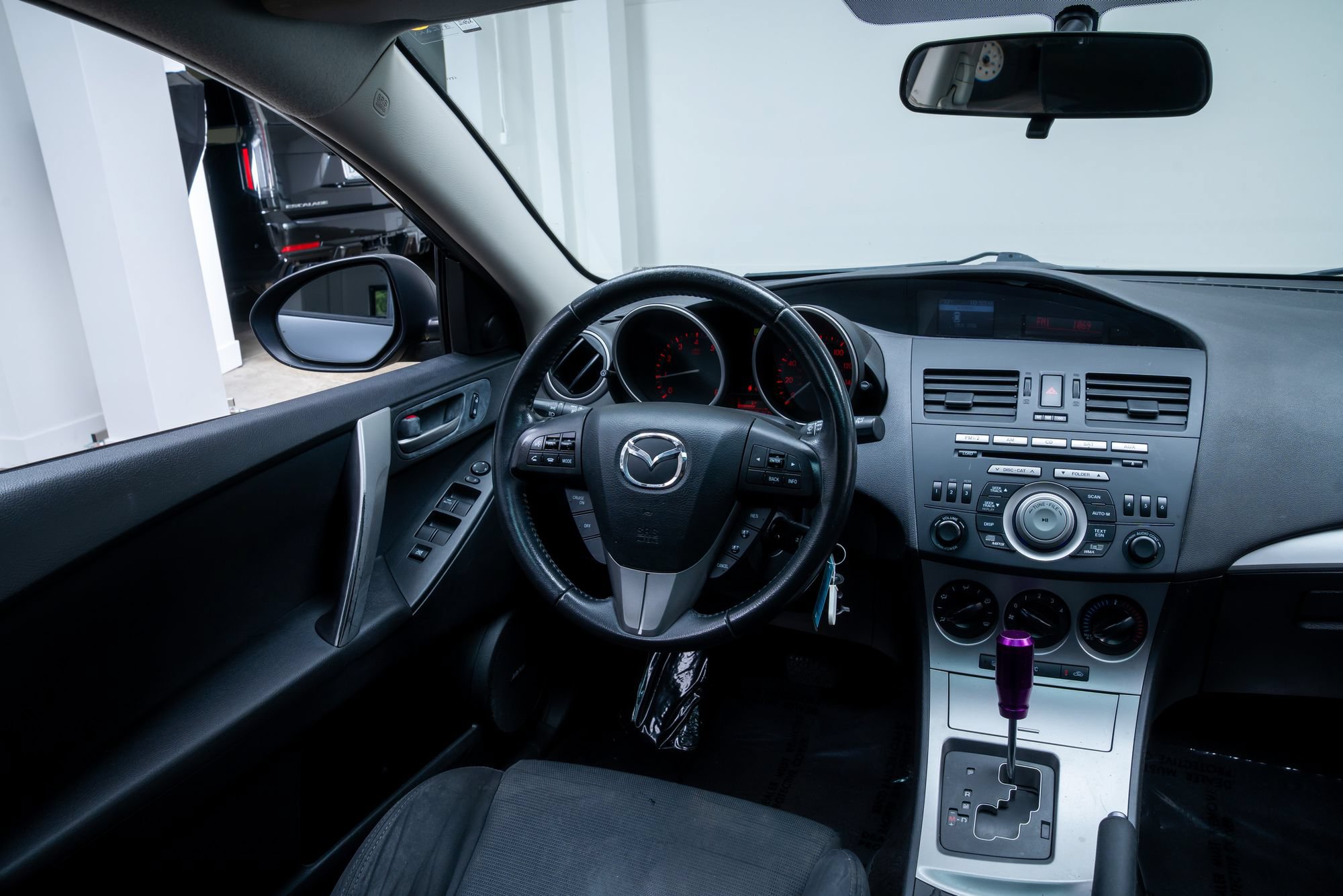 Used 2011 MAZDA MAZDA3 s Sport FWD image 8