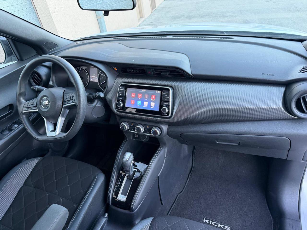 Used 2019 Nissan Kicks S image 20