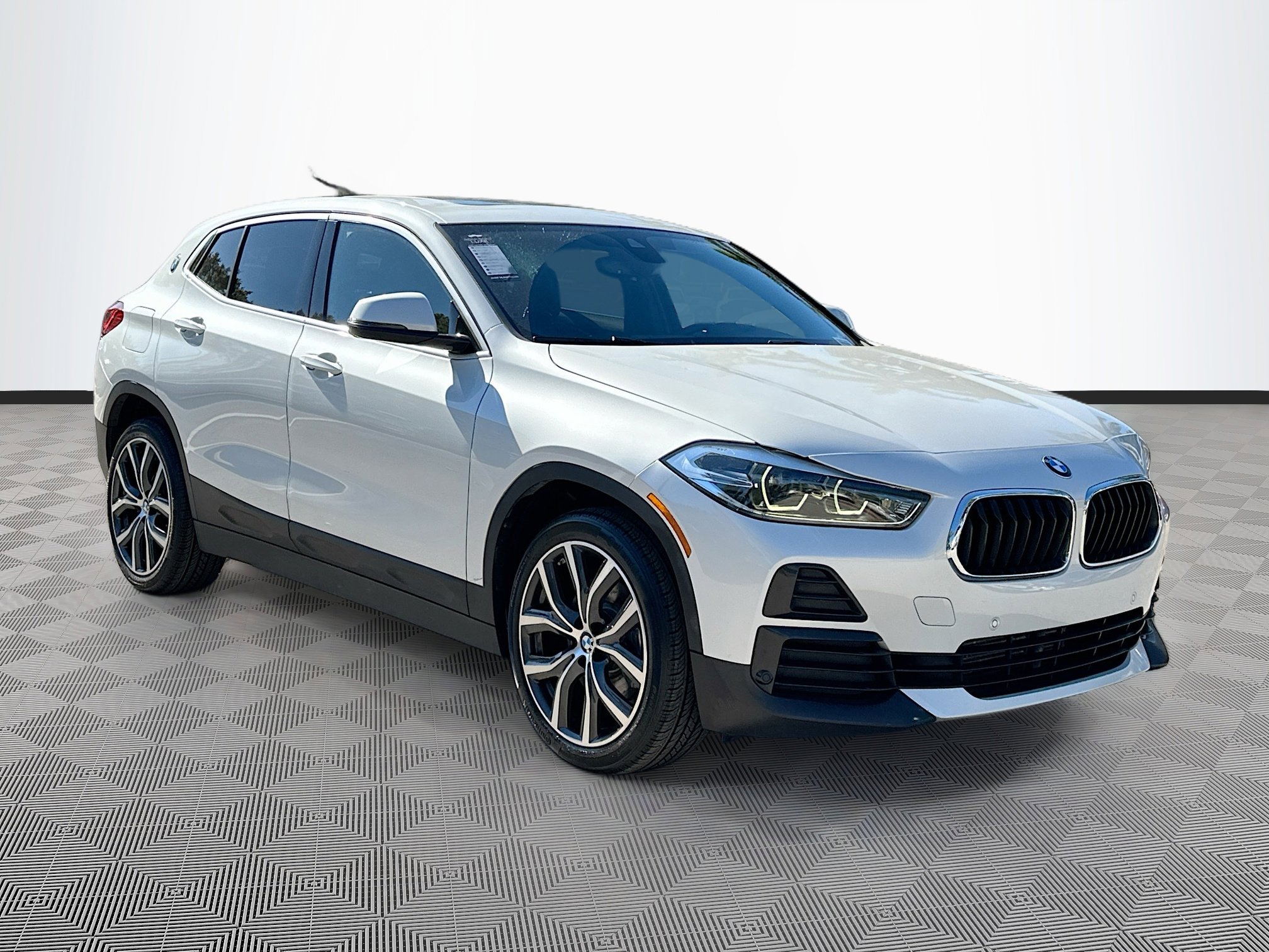 Used 2022 BMW X2 sDrive28i w/ Convenience Package video 1
