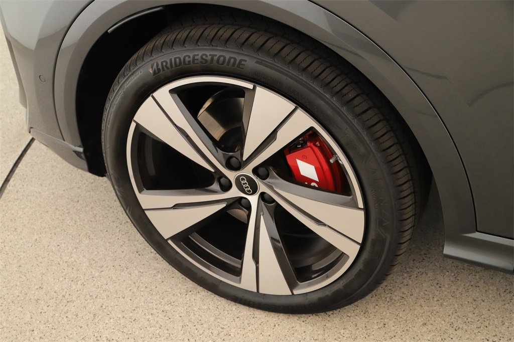 New 2025 Audi SQ5 Premium Plus image 29