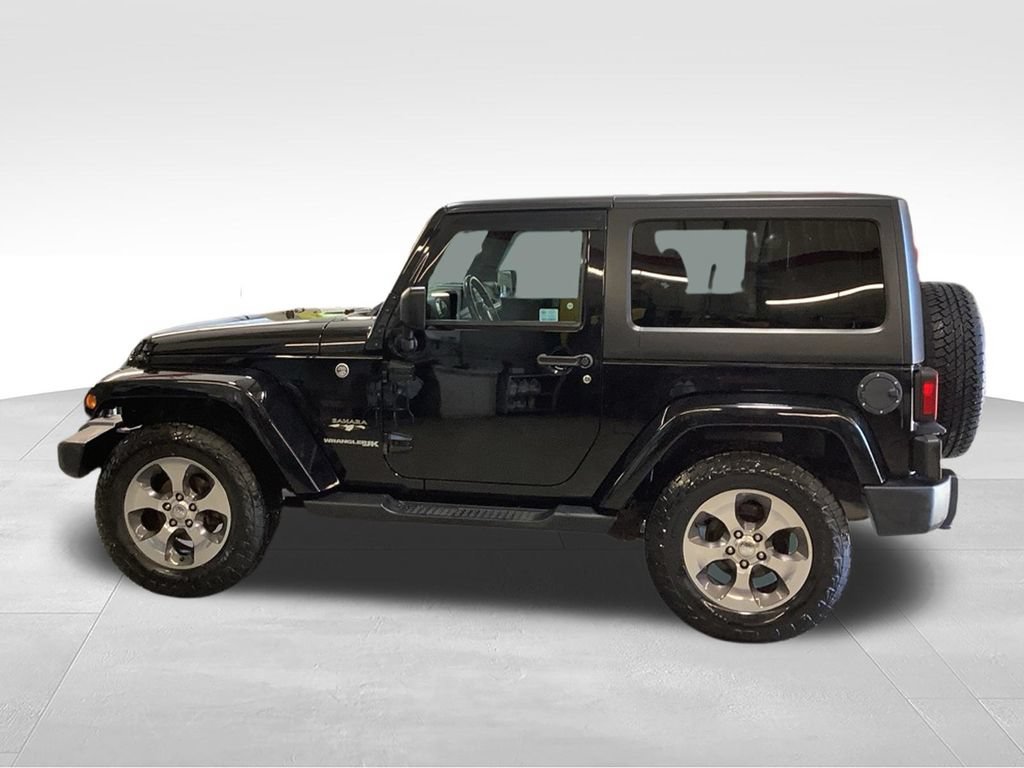Certified 2018 Jeep Wrangler Sahara w/ Connectivity Group AWD/4WD image 2