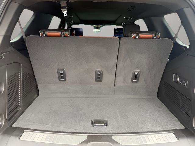 Used 2024 GMC Yukon Denali Ultimate image 47