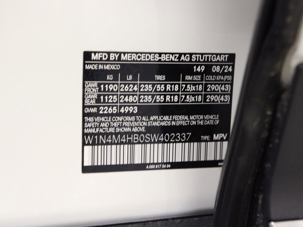 Certified 2025 Mercedes-Benz GLB 250 4MATIC image 26