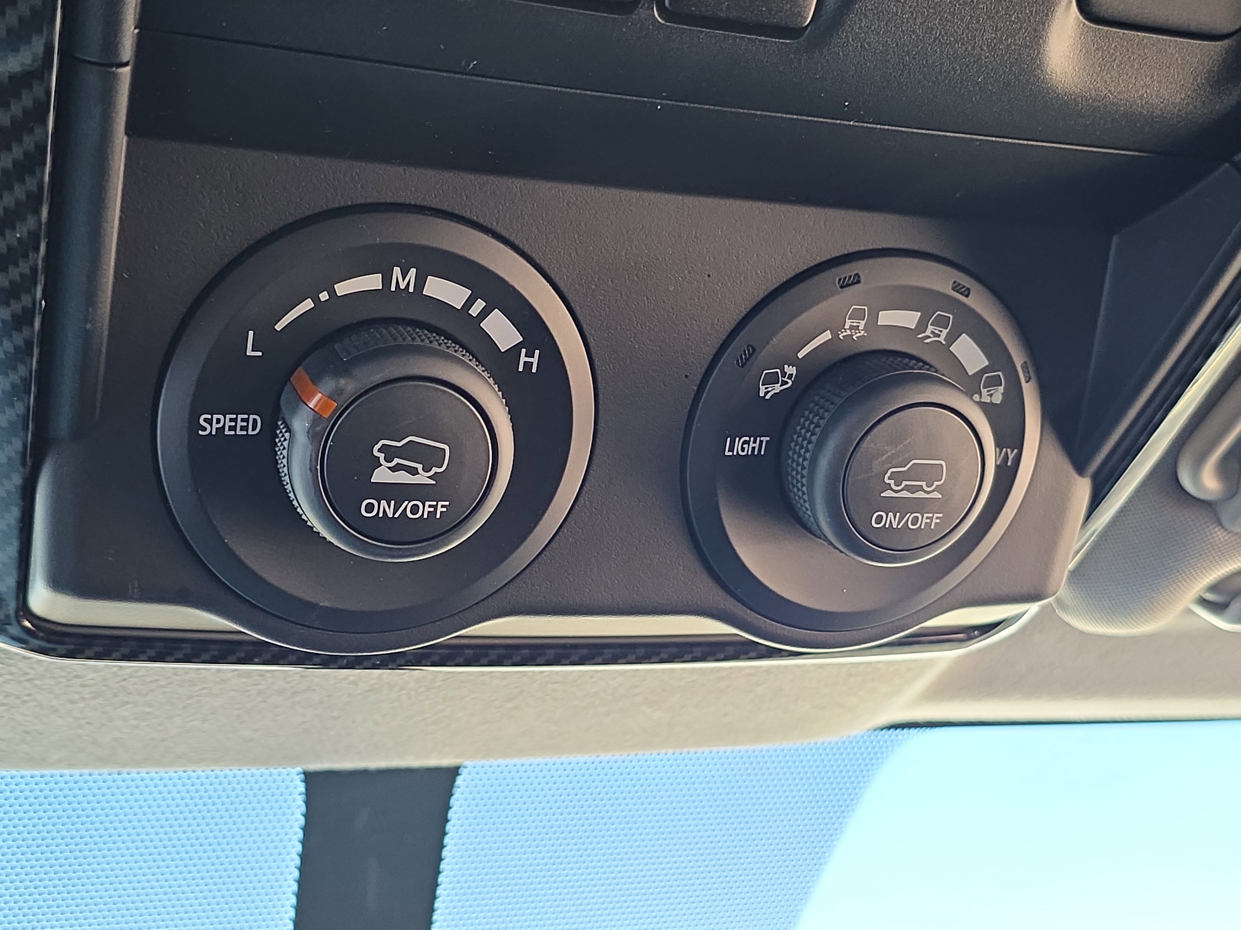 Used 2019 Toyota 4Runner TRD Off-Road image 15