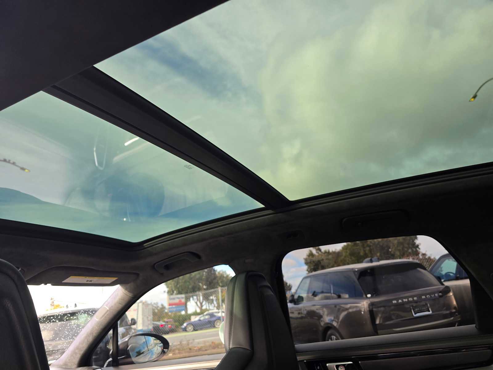 Used 2021 Porsche Cayenne Turbo S image 21