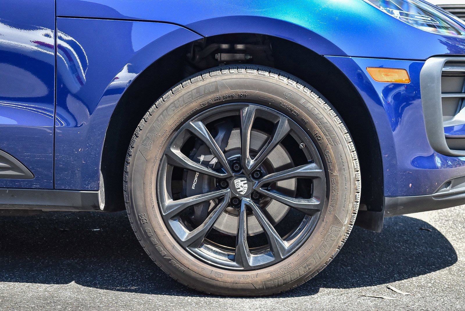 Used 2023 Porsche Macan image 10