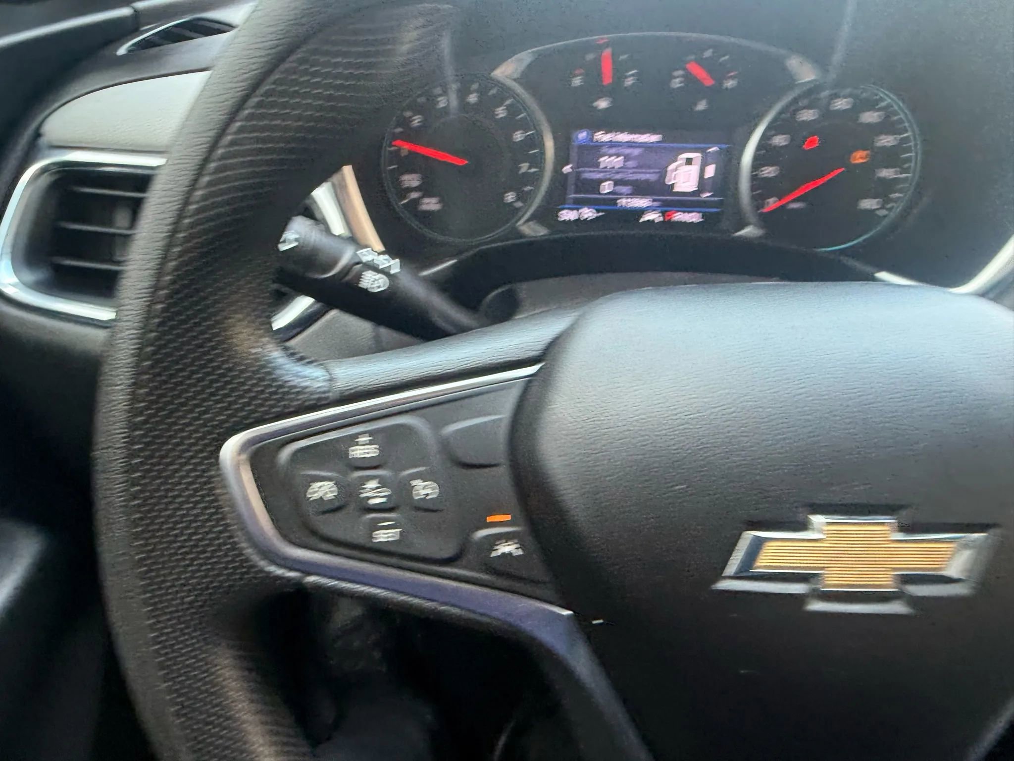 Used 2020 Chevrolet Equinox LT image 13