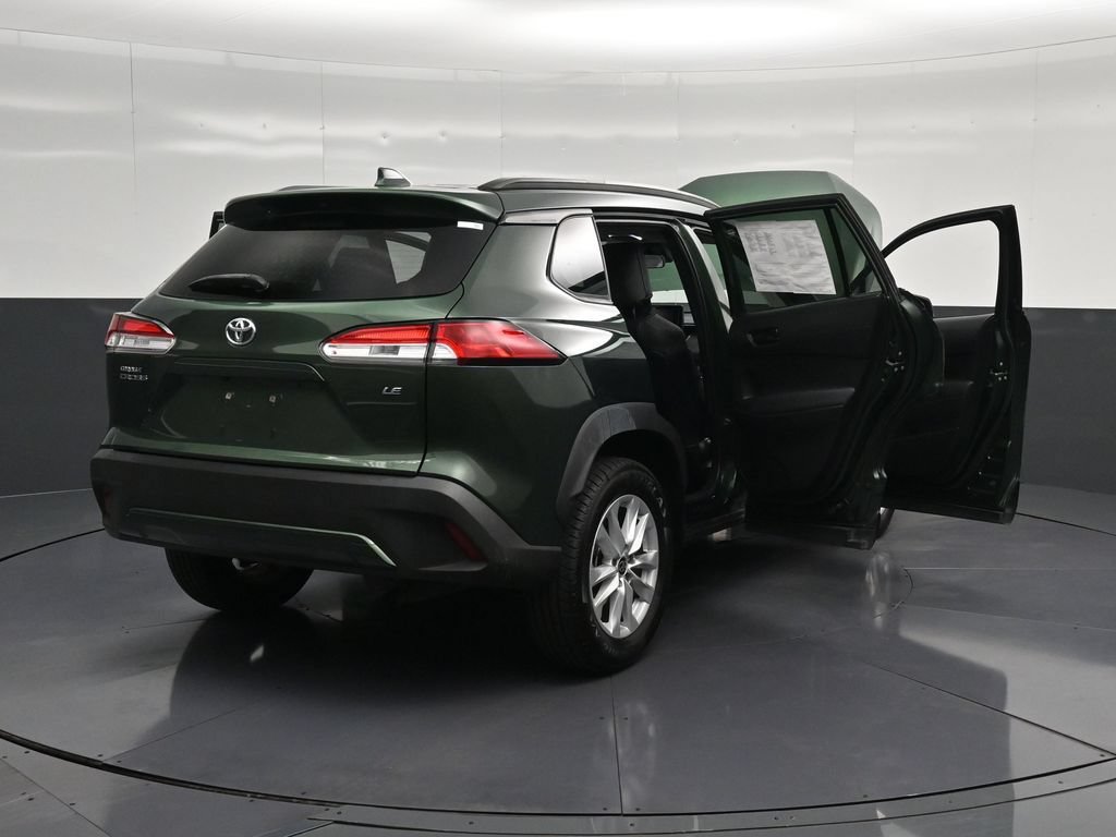 Used 2022 Toyota Corolla Cross LE FWD image 38