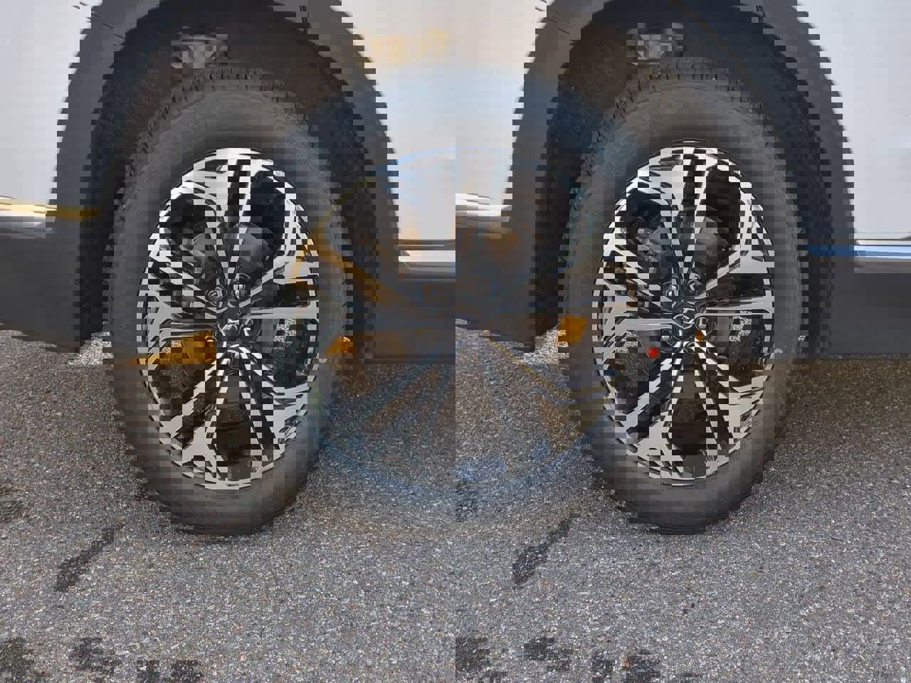 Used 2019 Hyundai Santa Fe Limited image 13