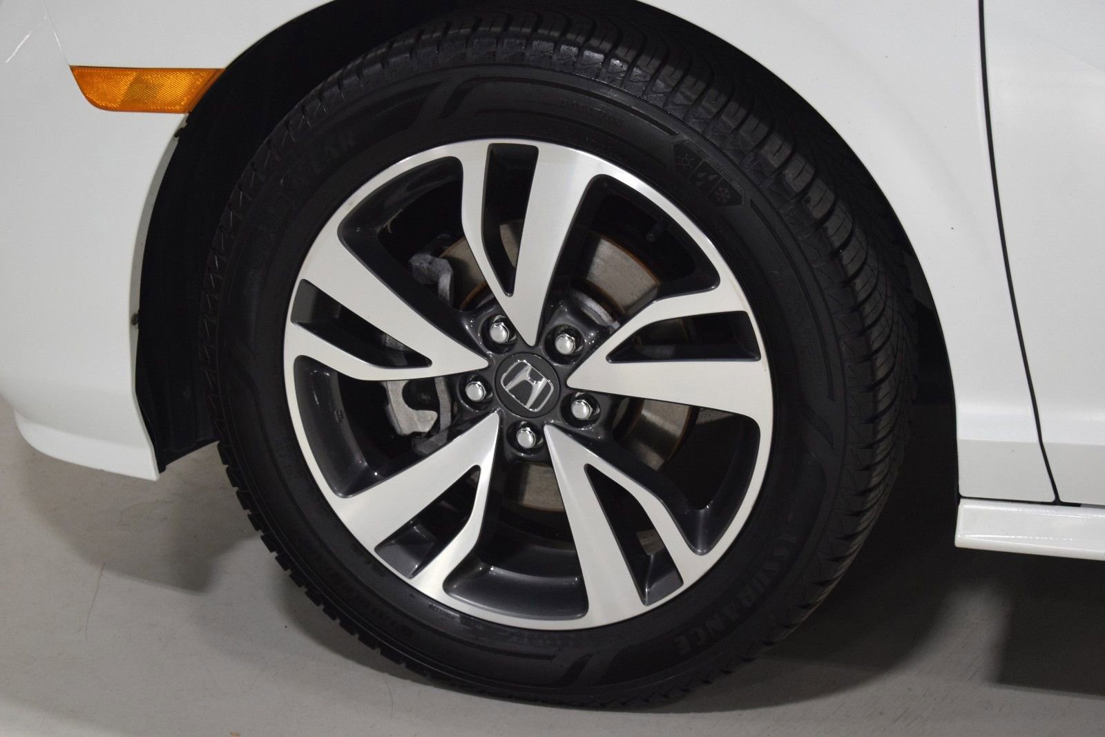 Used 2021 Honda Odyssey Touring image 6