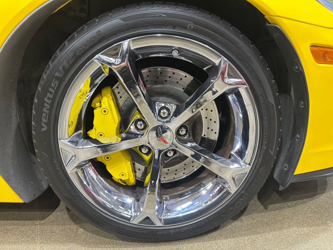 Used 2011 Chevrolet Corvette Grand Sport w/ Preferred Equipment Group image 44