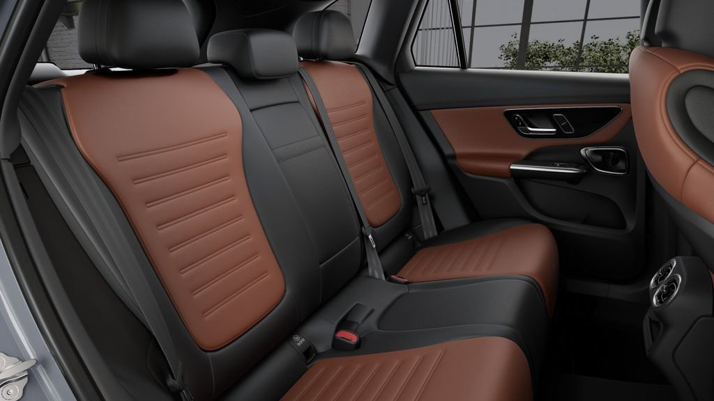 New 2025 Mercedes-Benz GLC 300 4MATIC image 40