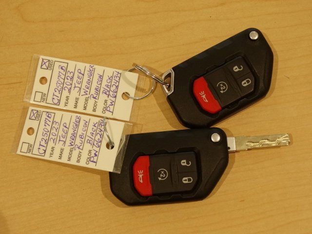 Used 2023 Jeep Wrangler Unlimited Rubicon 4xe w/ Cold Weather Group image 30