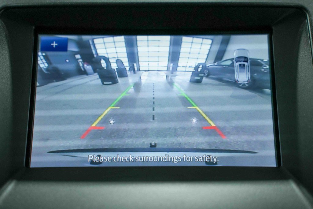 Used 2020 Ford Edge SEL w/ Cold Weather Package image 35