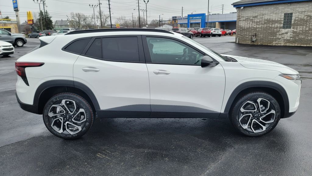 New 2026 Chevrolet Trax RS image 14