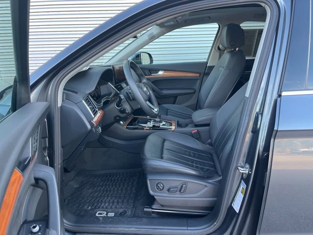 Used 2023 Audi Q5 2.0T Premium Plus image 24