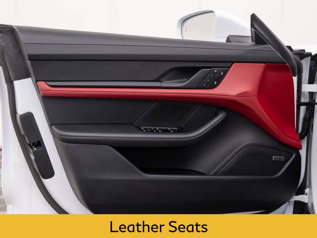 Used 2023 Porsche Taycan GTS image 12