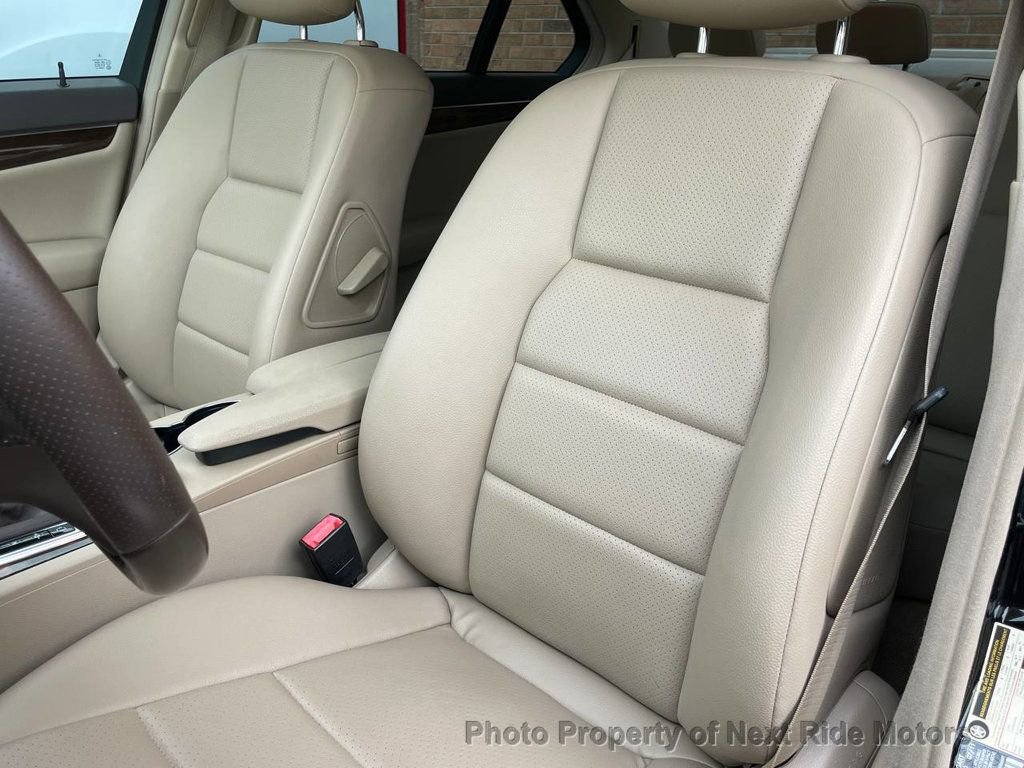 Used 2012 Mercedes-Benz C 250 Sedan w/ Premium 1 Pkg image 9