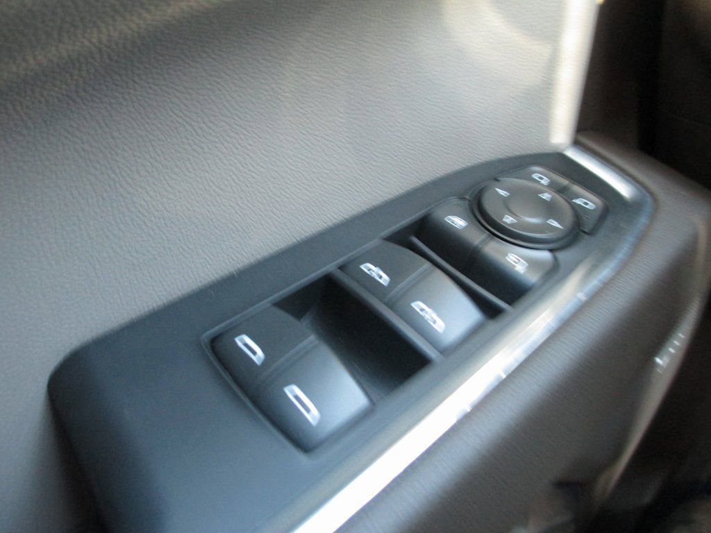 Used 2023 Chevrolet Silverado 1500 LTZ w/ LTZ Convenience Package II image 27