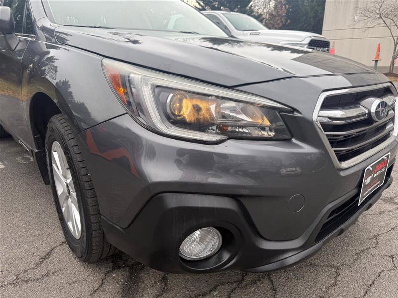 Used 2019 Subaru Outback 2.5i Premium image 3