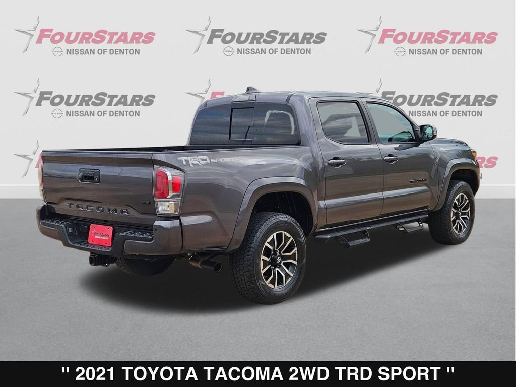 Used 2021 Toyota Tacoma TRD Sport w/ Technology Package RWD image 4