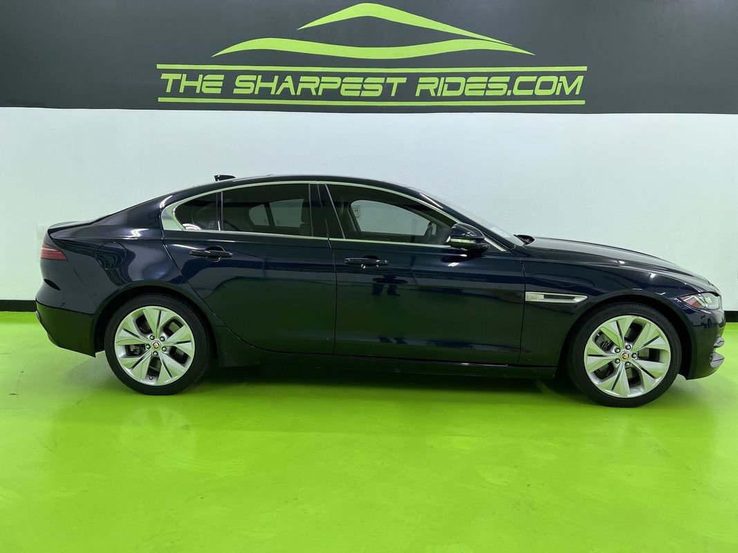 Used 2020 Jaguar XE S RWD image 10