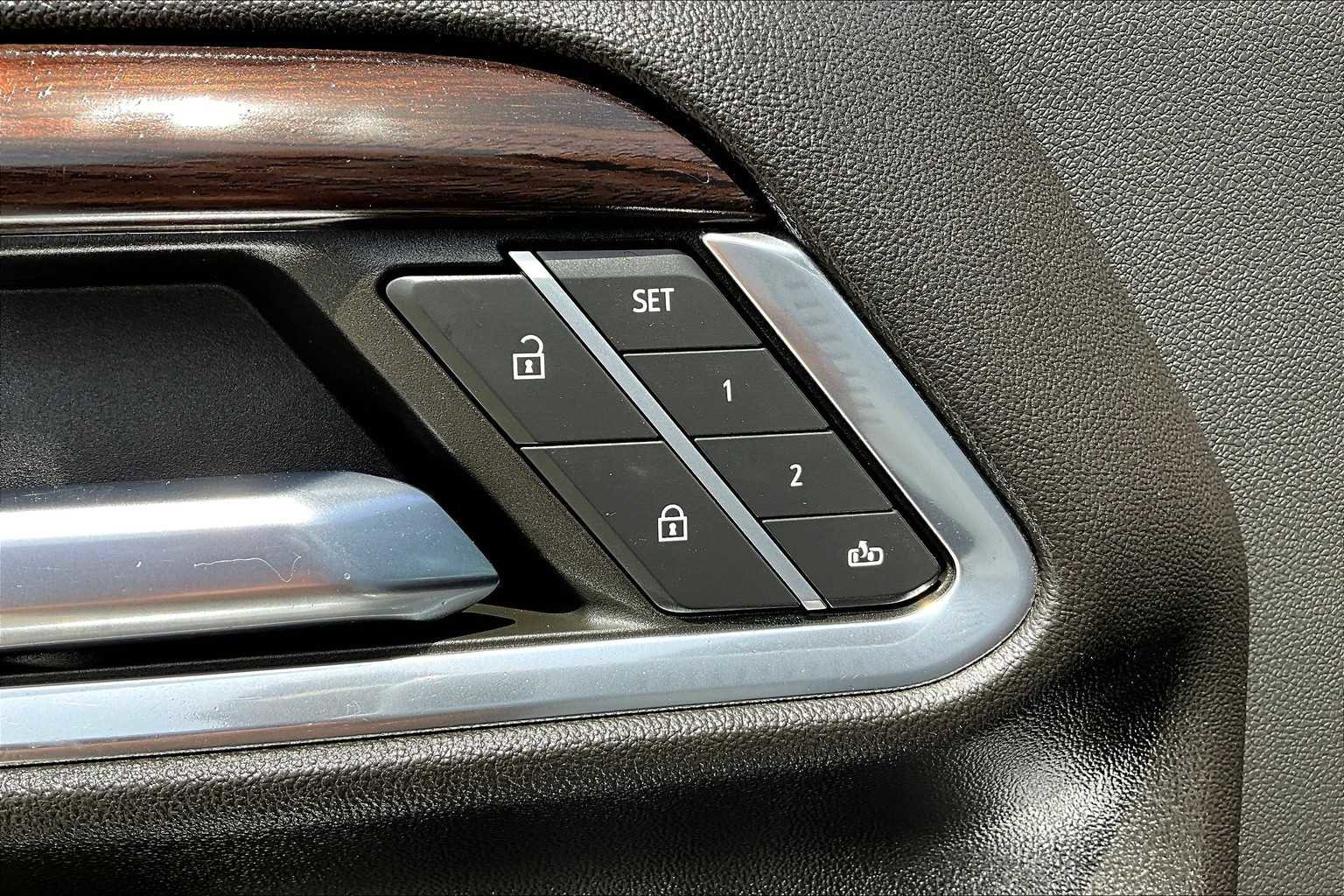 Certified 2024 GMC Sierra 2500 SLT w/ Texas SLT Premium Package image 14