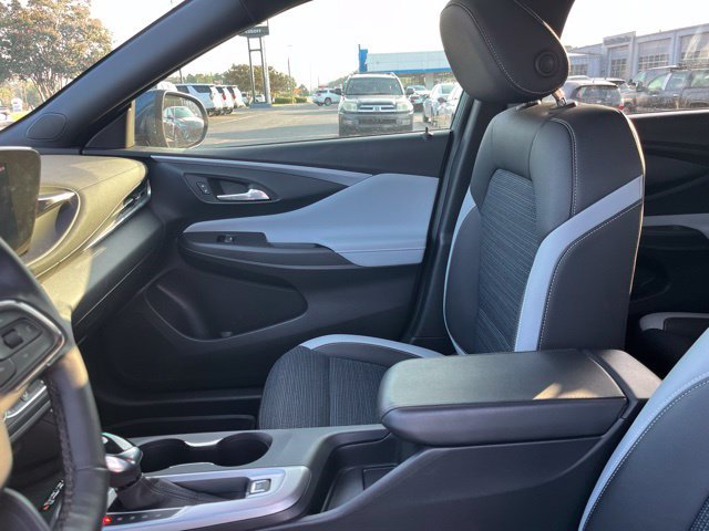 Used 2025 Buick Envista Preferred w/ Convenience I Package FWD image 9