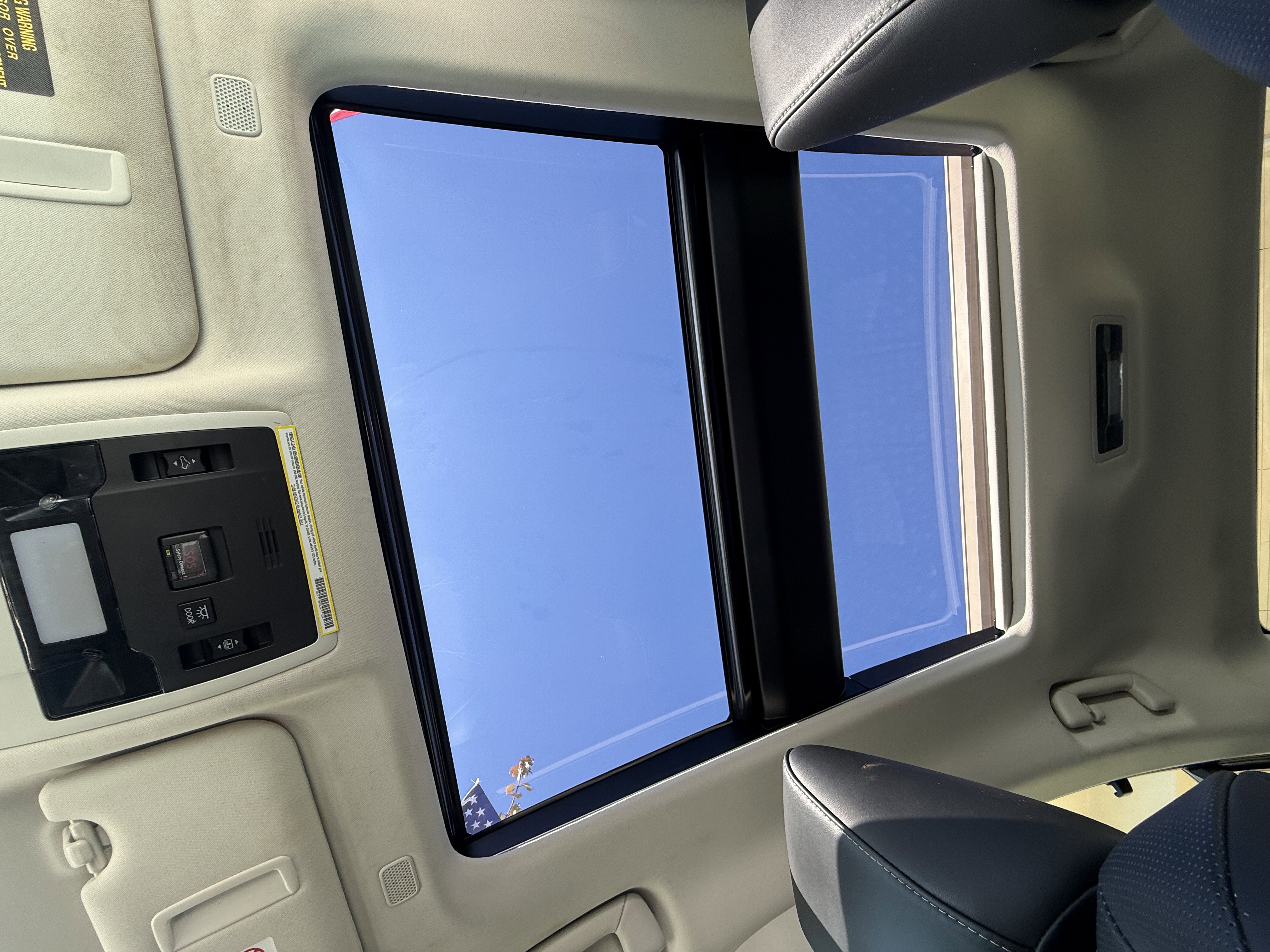 Used 2019 Lexus ES 350 Ultra Luxury image 18