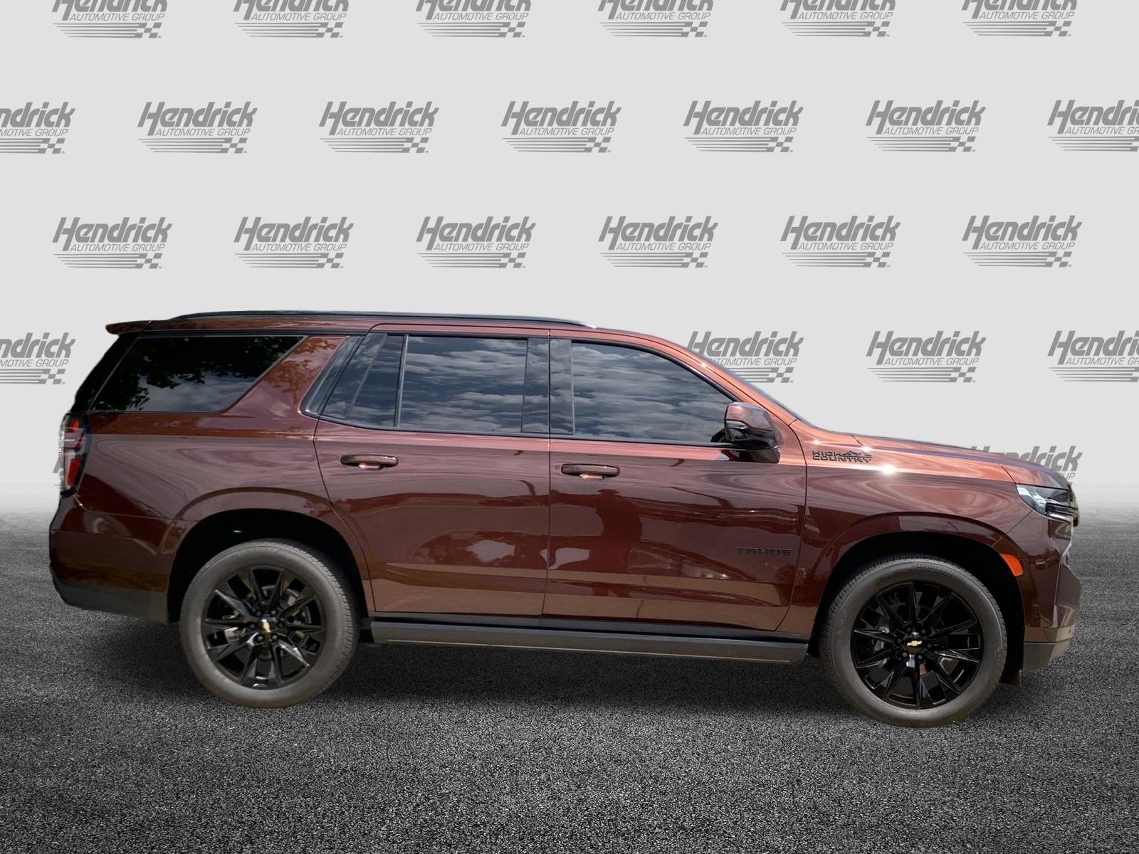 Used 2023 Chevrolet Tahoe High Country w/ Premium Package 2 AWD/4WD image 11